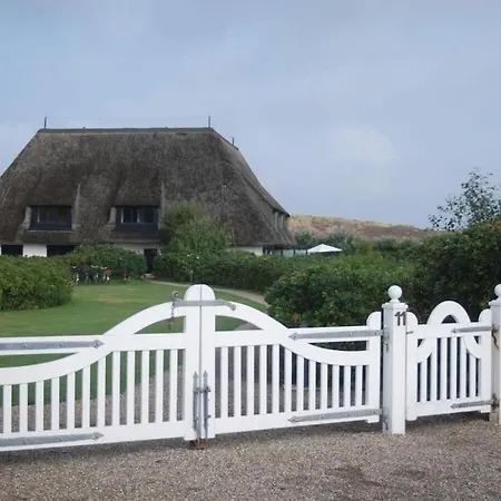 8 In The Pamir House * Wenningstedt-Braderup